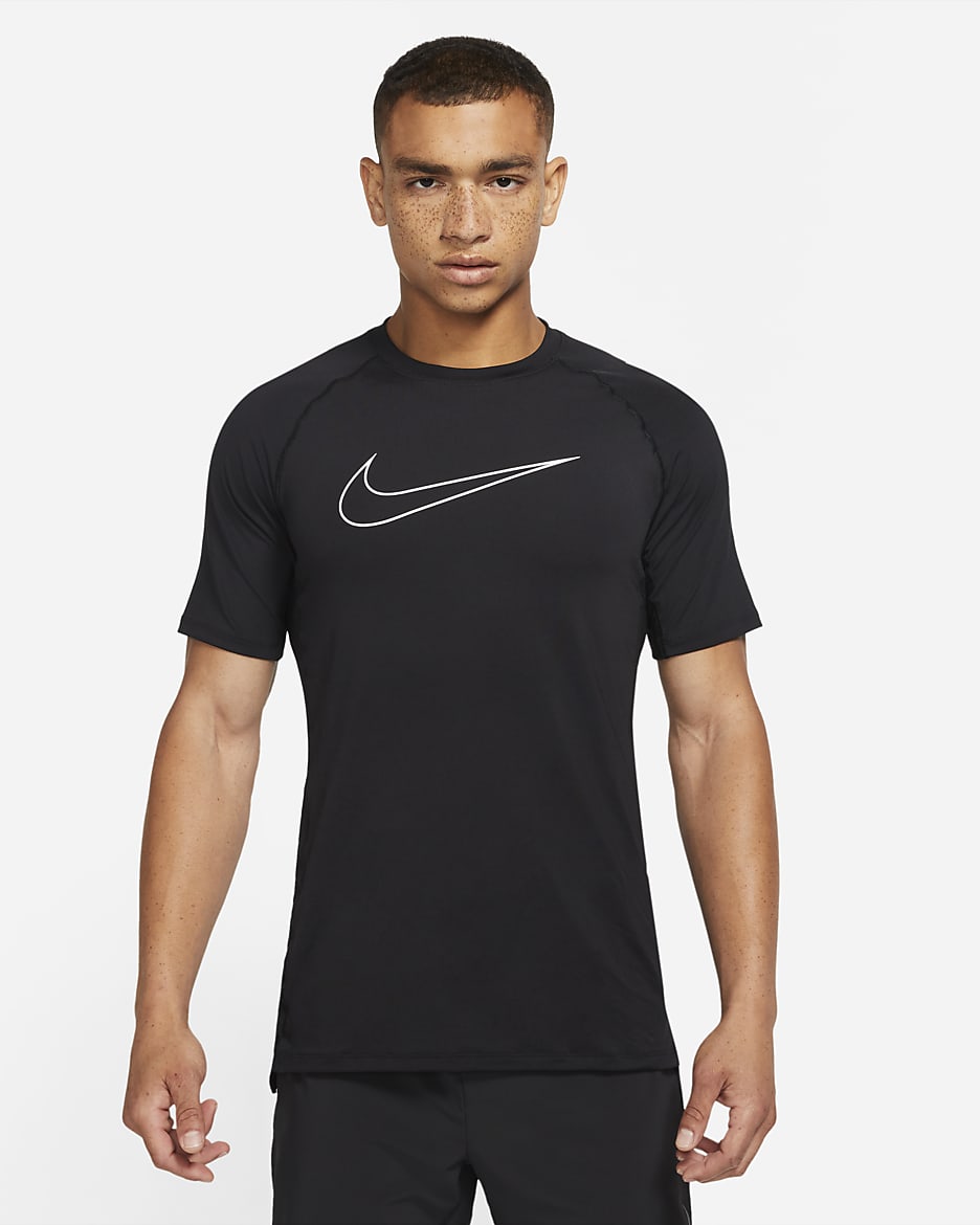Nike pro combat dri fit t shirt 2025